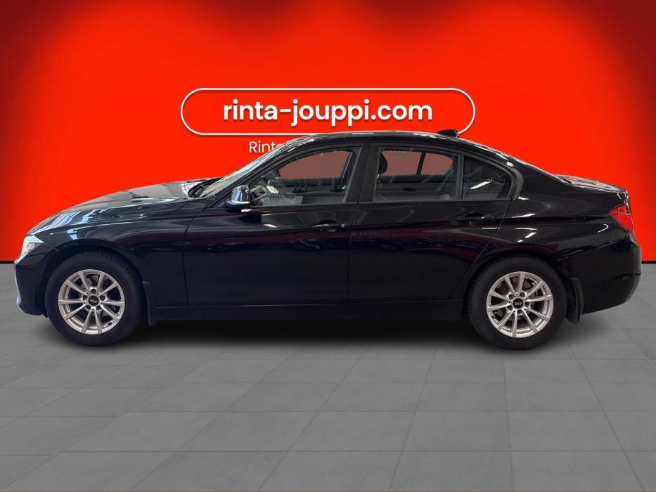 BMW 320 2012