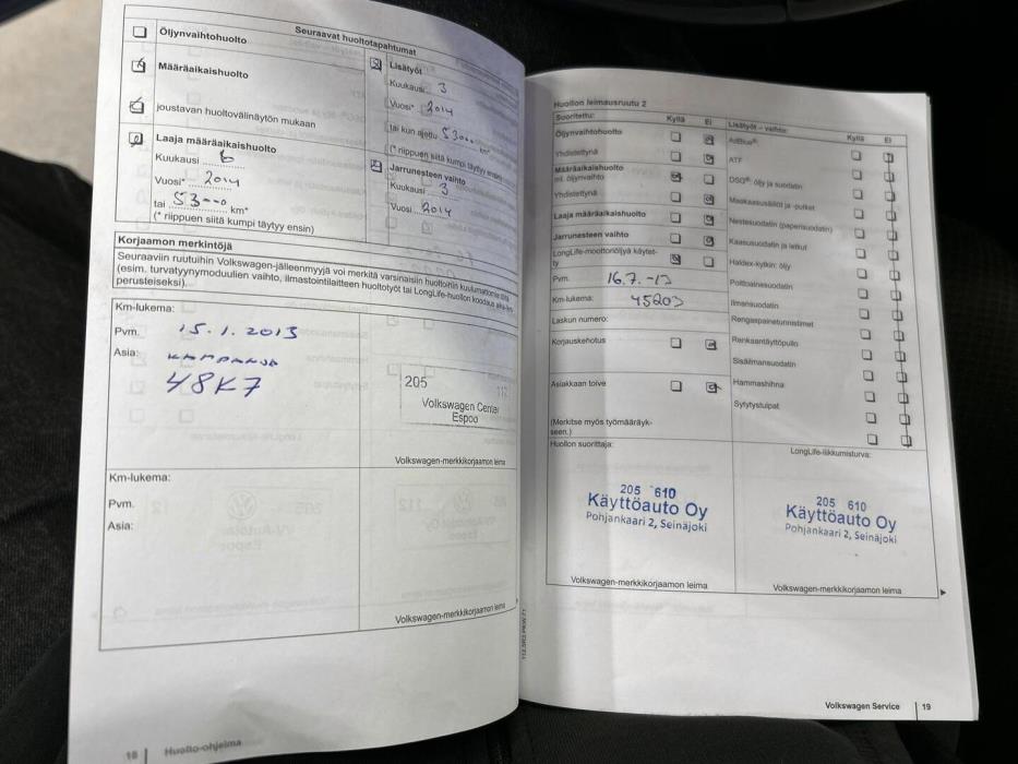 VOLKSWAGEN Passat 2011