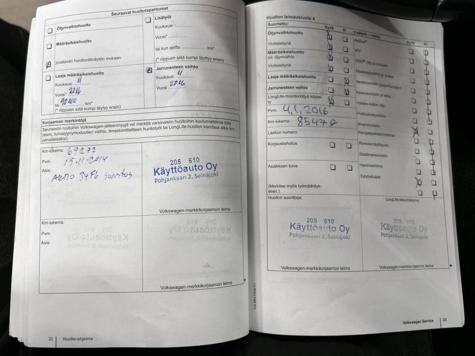 VOLKSWAGEN Passat 2011