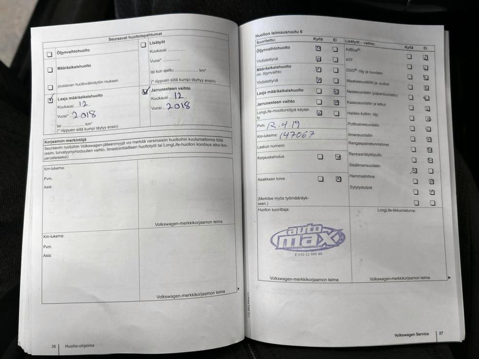 VOLKSWAGEN Passat 2011