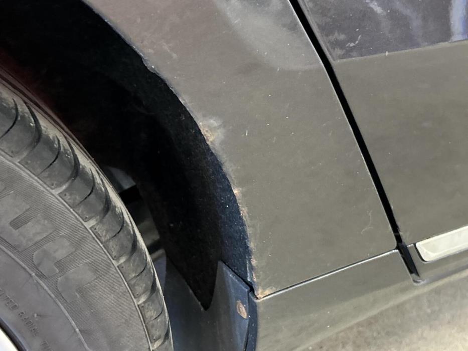 VOLKSWAGEN Passat 2011