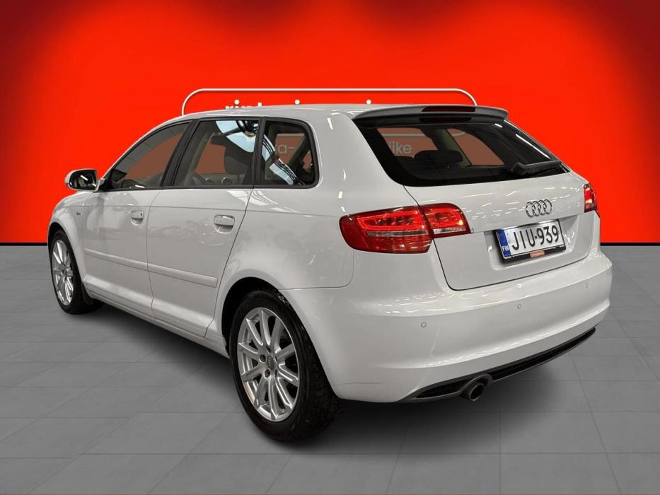 AUDI A3 2013