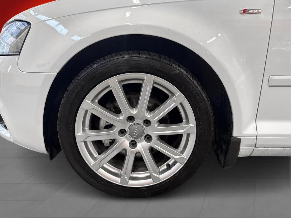 AUDI A3 2013