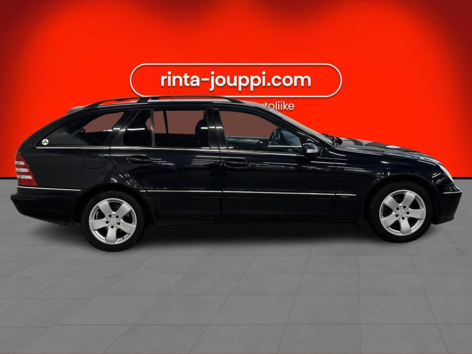 MERCEDES-BENZ C 2005