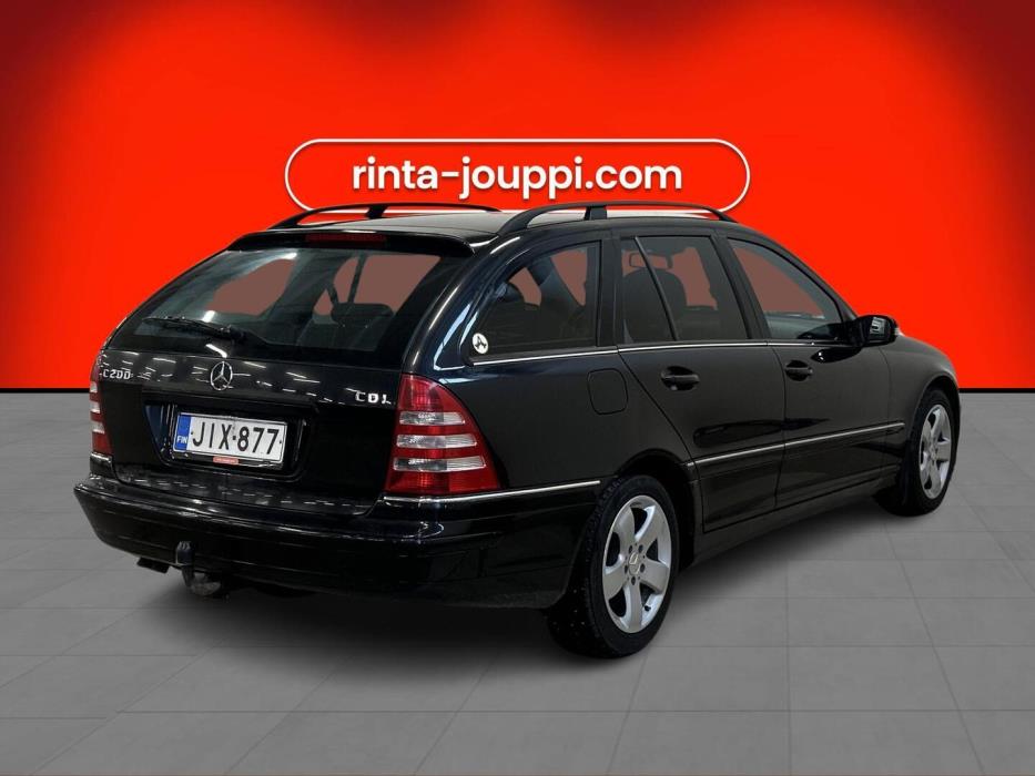 MERCEDES-BENZ C 2005