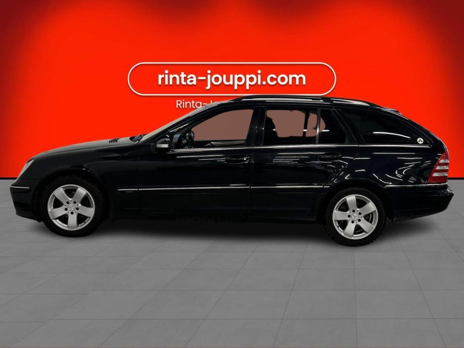 MERCEDES-BENZ C 2005