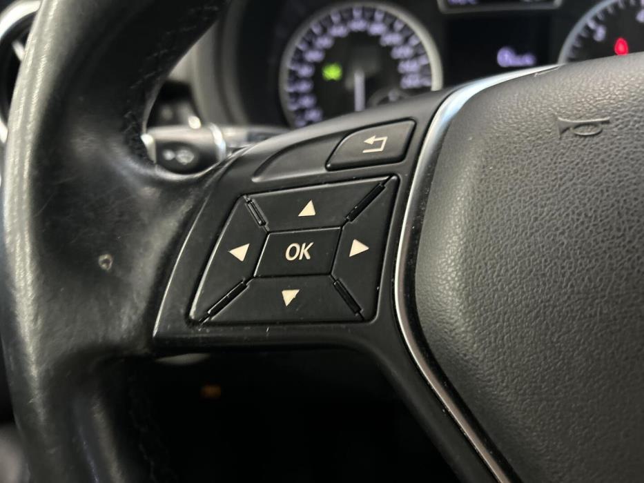 MERCEDES-BENZ B 2014