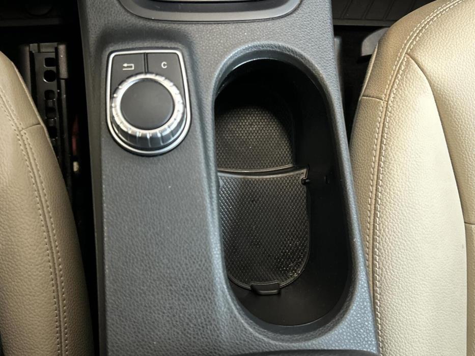 MERCEDES-BENZ B 2014