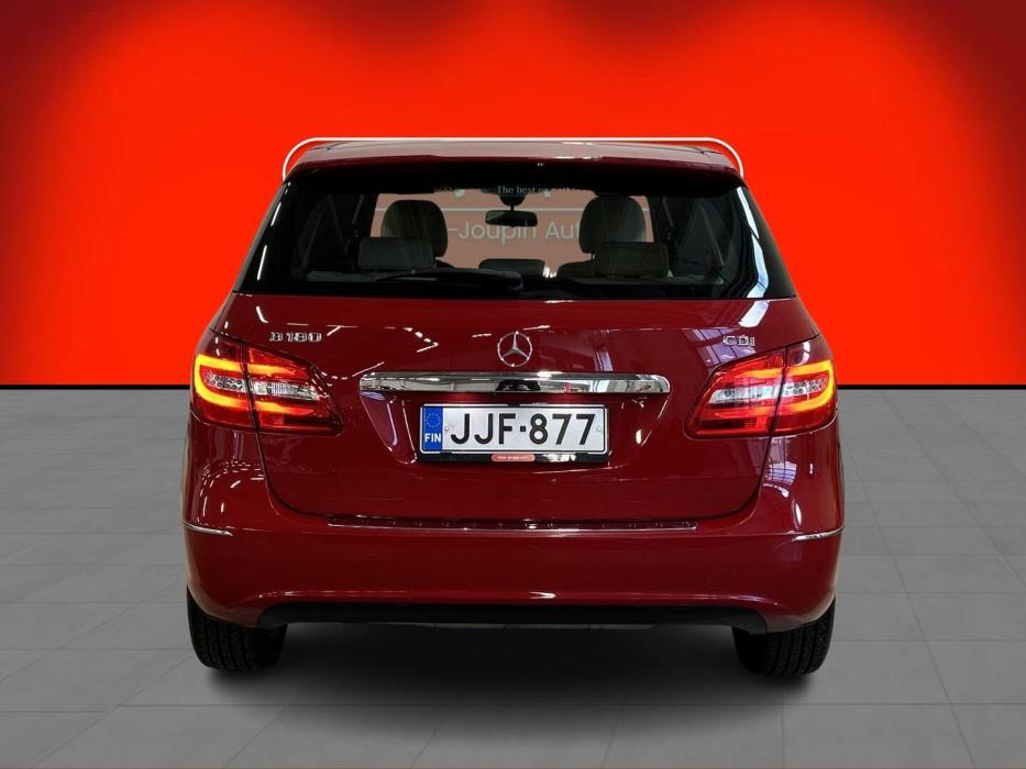 MERCEDES-BENZ B 2014