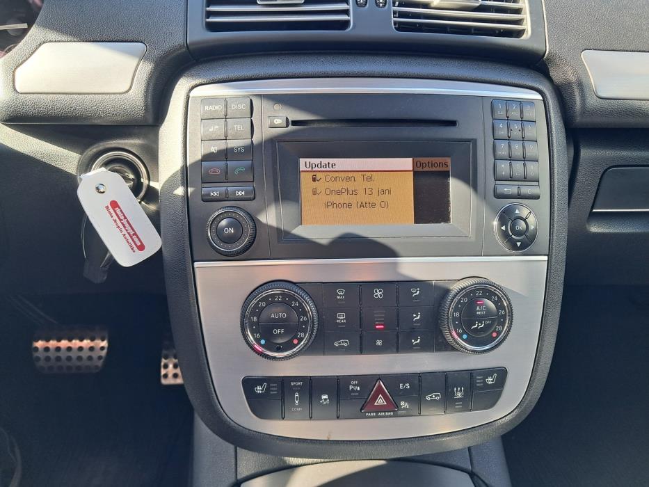 MERCEDES-BENZ R 2012