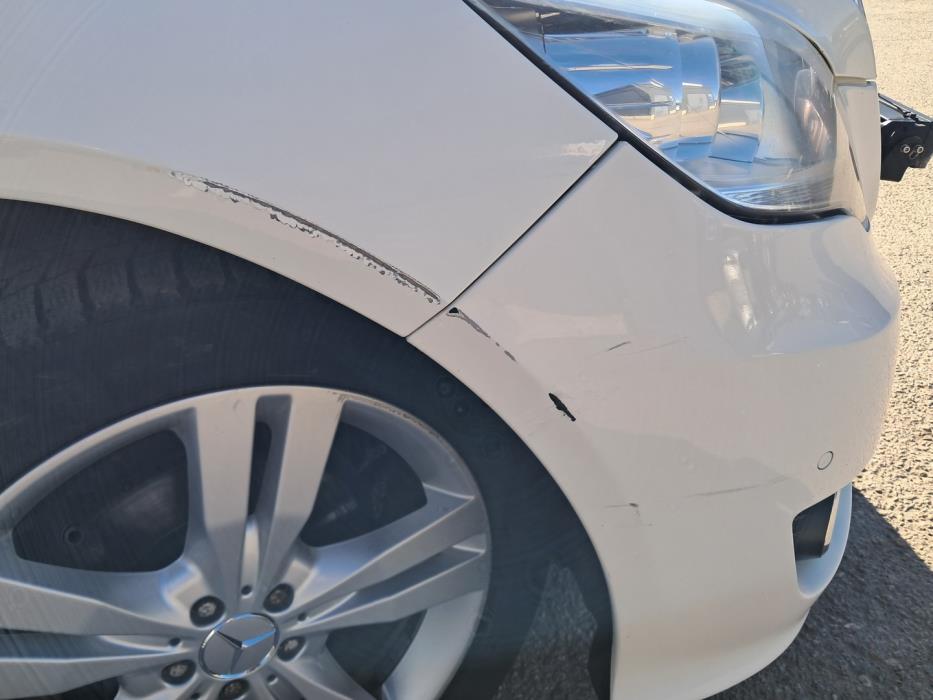 MERCEDES-BENZ R 2012