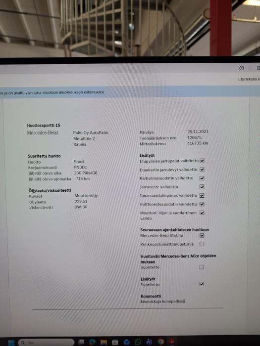 MERCEDES-BENZ R 2012