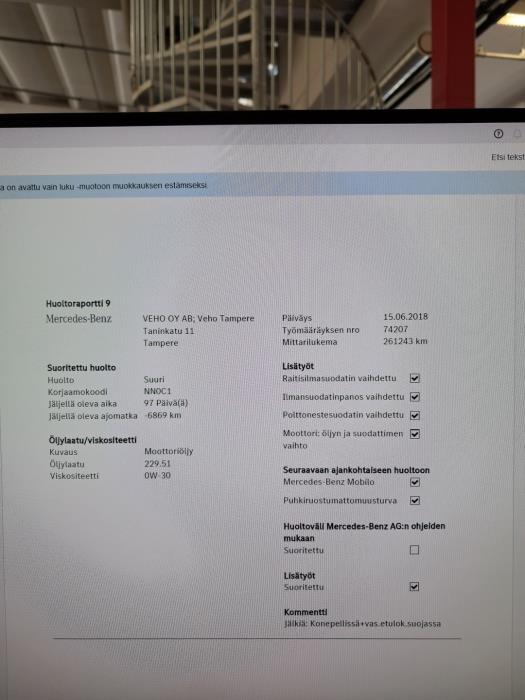 MERCEDES-BENZ R 2012