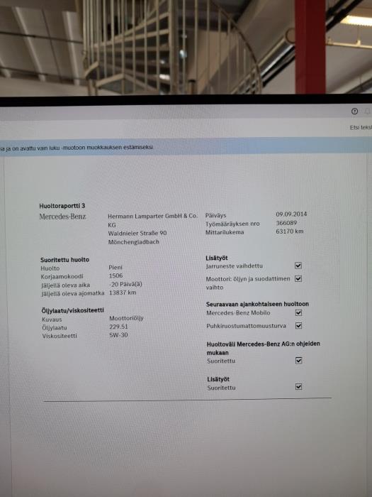 MERCEDES-BENZ R 2012