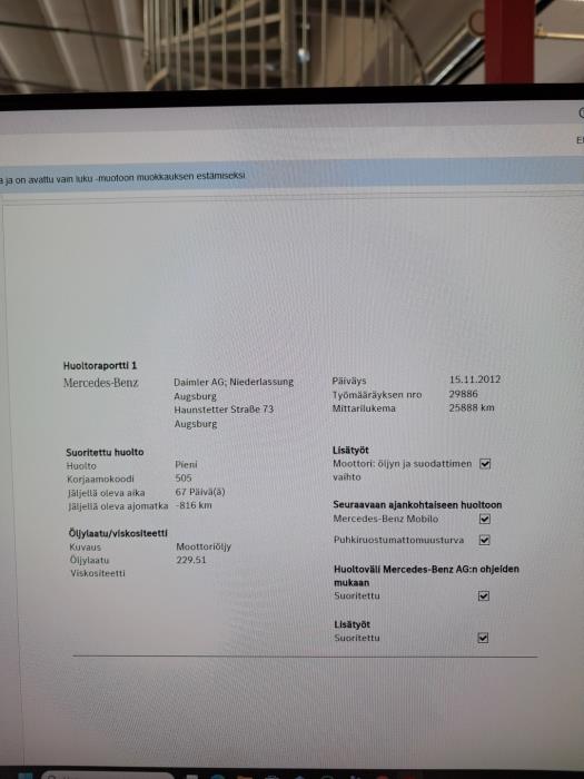 MERCEDES-BENZ R 2012