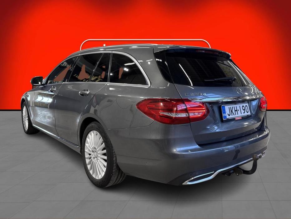 MERCEDES-BENZ C 2017