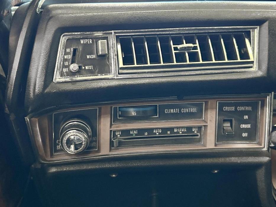 CADILLAC Eldorado 1974