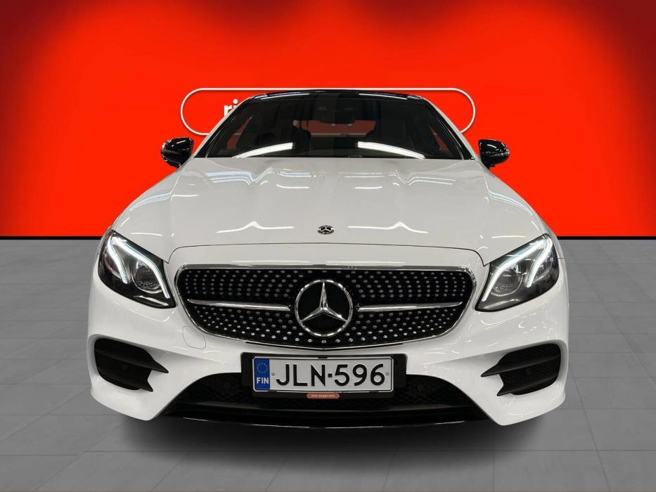 MERCEDES-BENZ E 2018