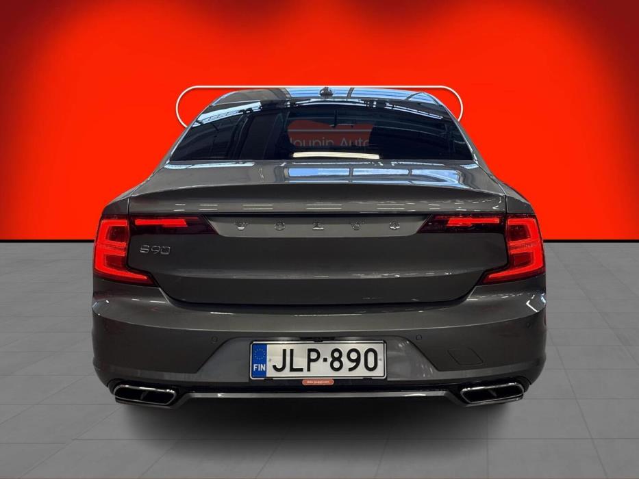 VOLVO S90 2018