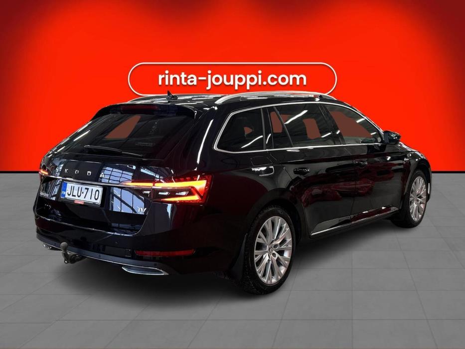 SKODA Superb 2021