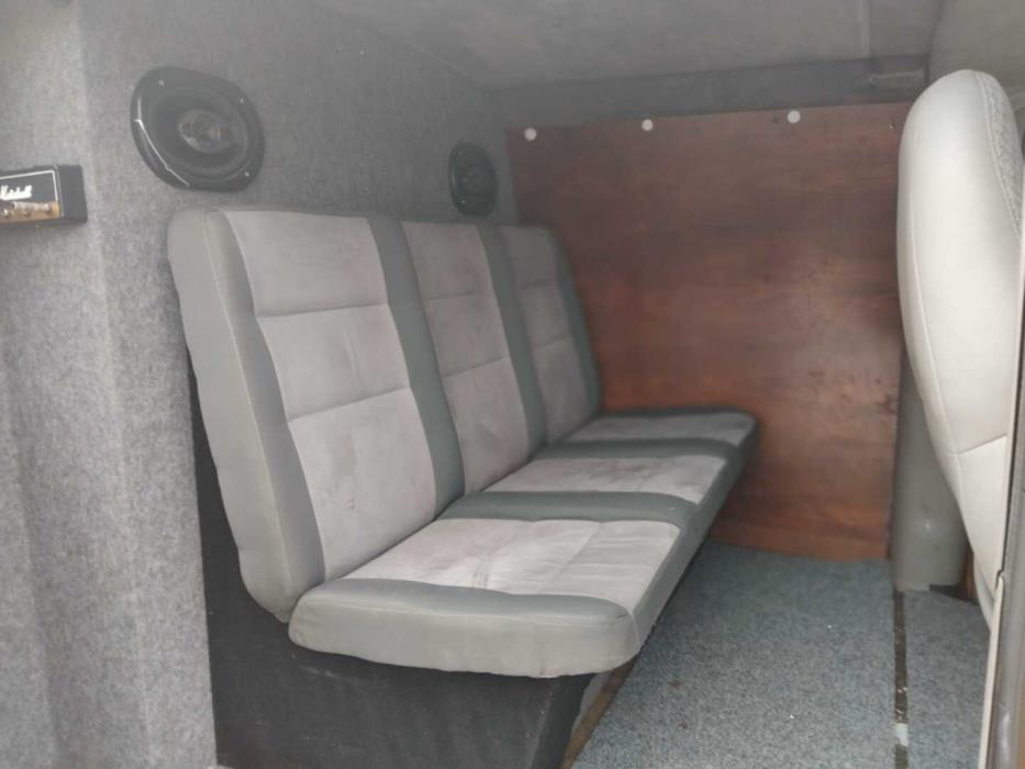 CHEVROLET Chevy Van 1998