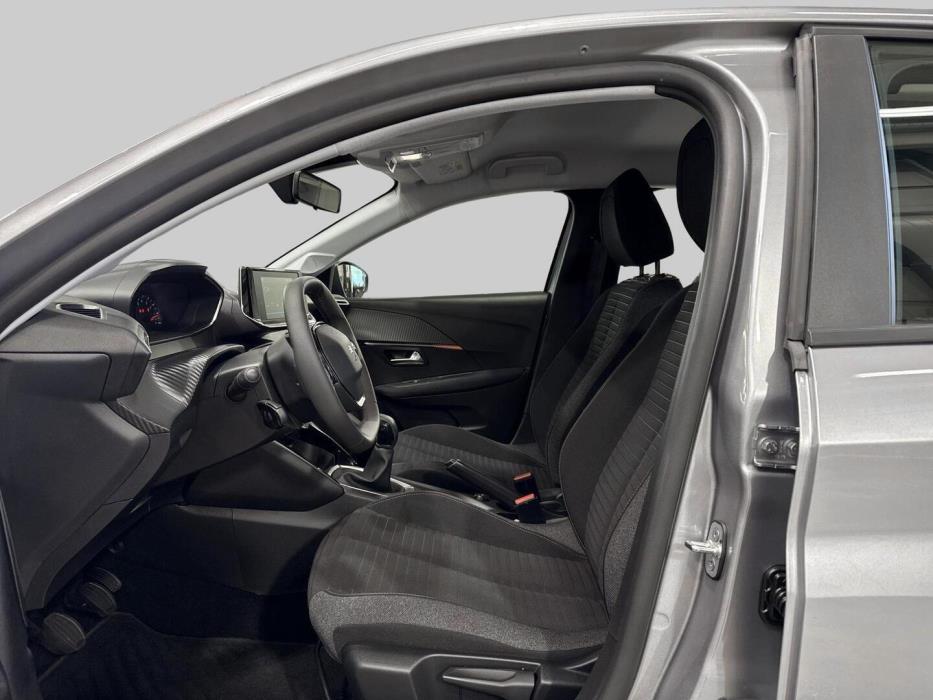 PEUGEOT 208 2023