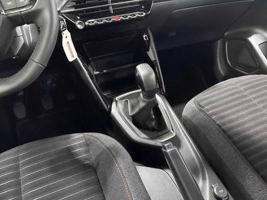 PEUGEOT 208 2023