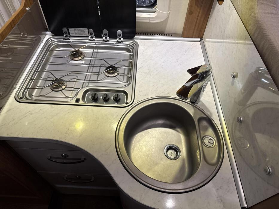 HYMER T668 CL GOLDENLIMITED 2017