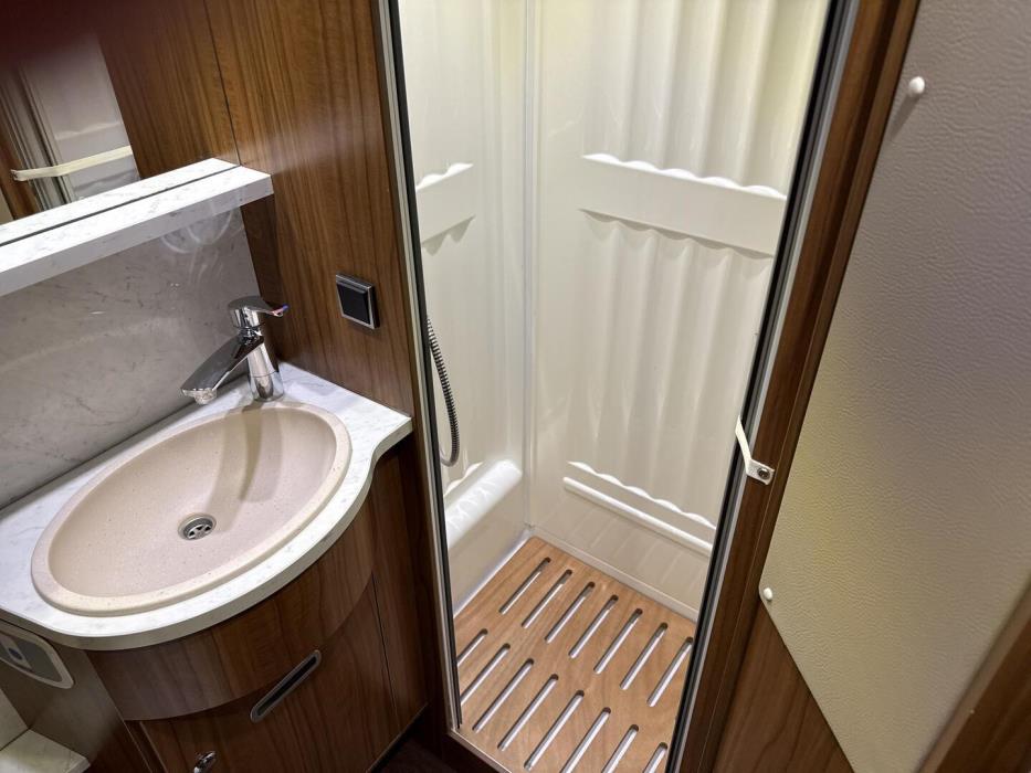 HYMER T668 CL GOLDENLIMITED 2017