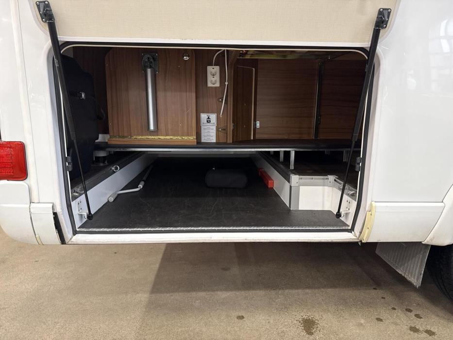 HYMER T668 CL GOLDENLIMITED 2017