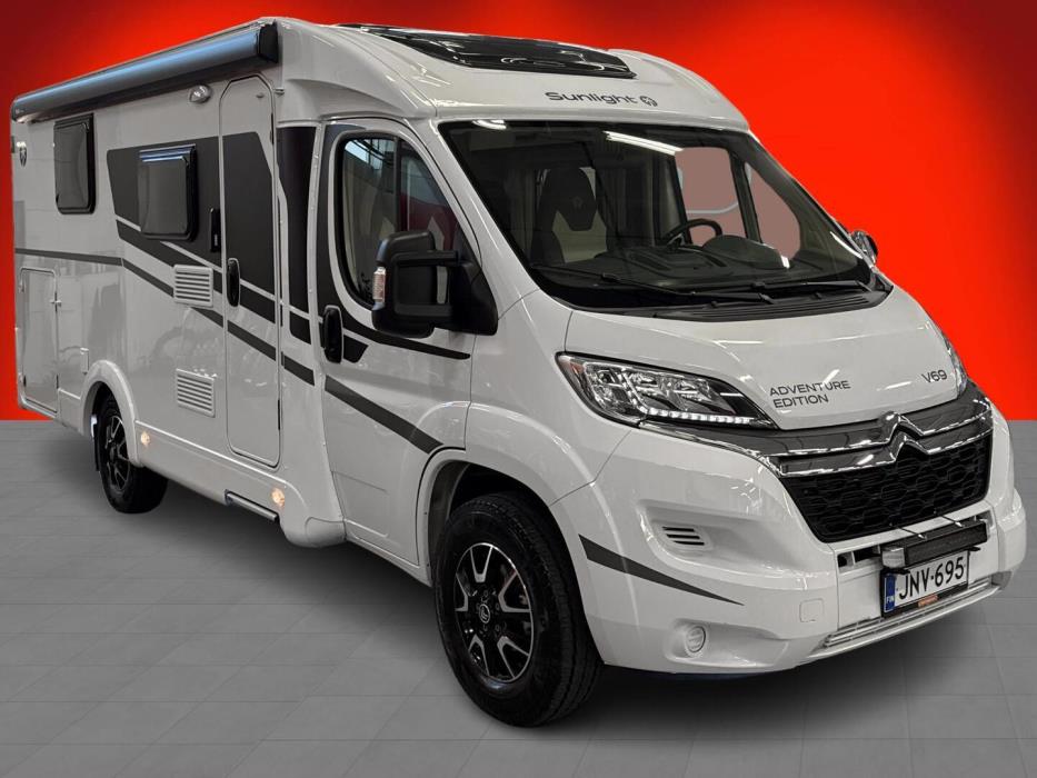 SUNLIGHT V 69 Adventure Edition 2025