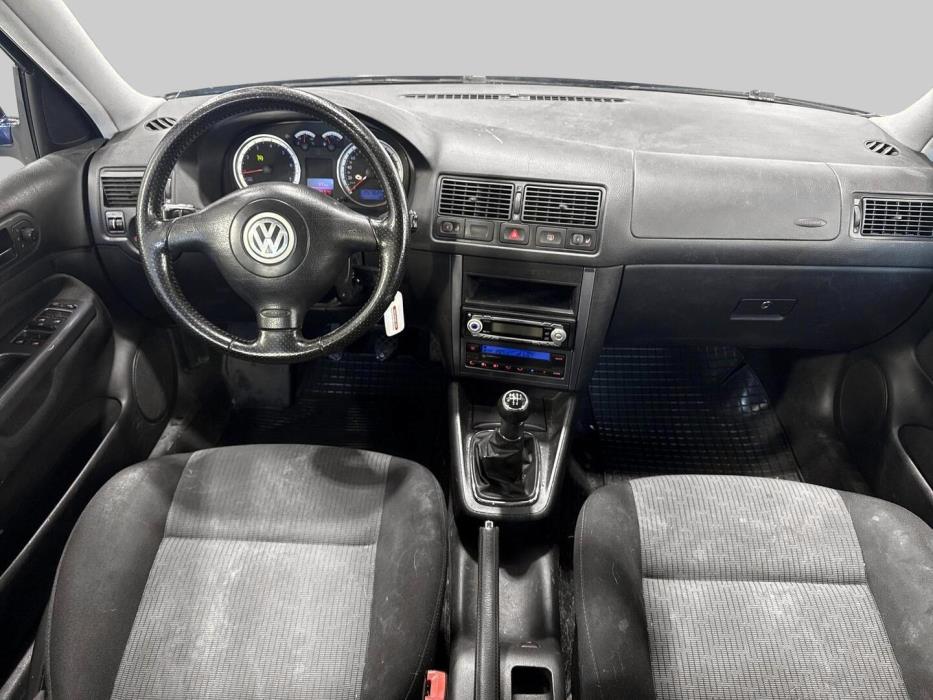 VOLKSWAGEN Golf Variant 2005