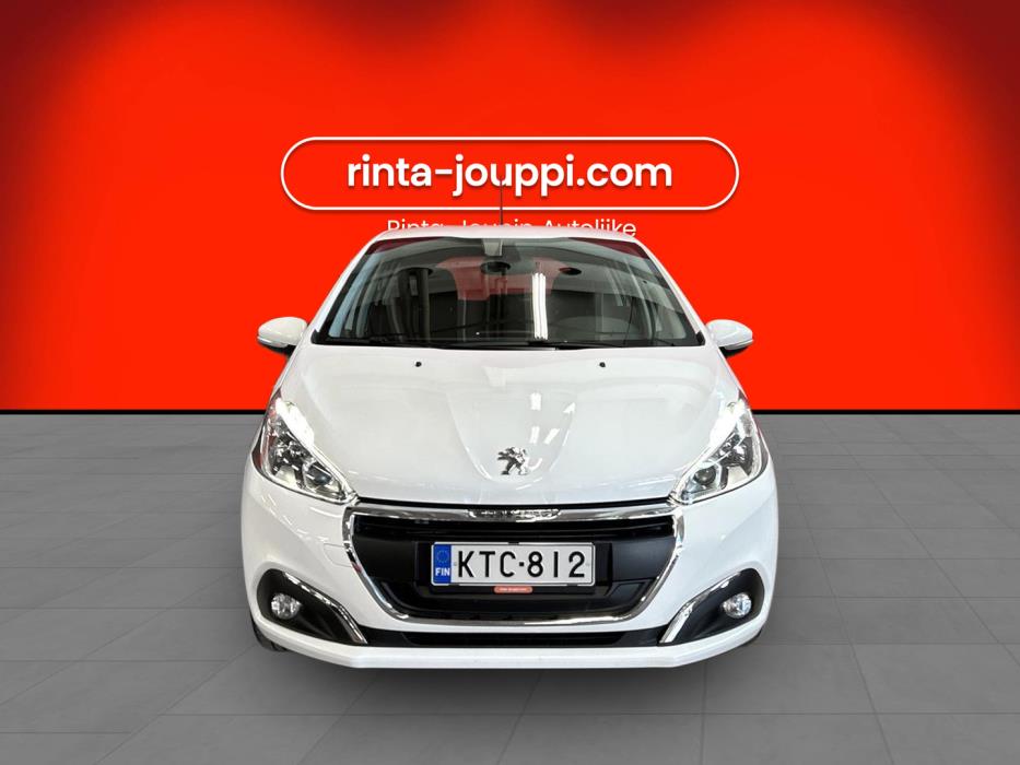 PEUGEOT 208 2018