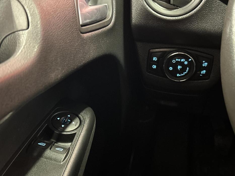 FORD Transit Courier 2018