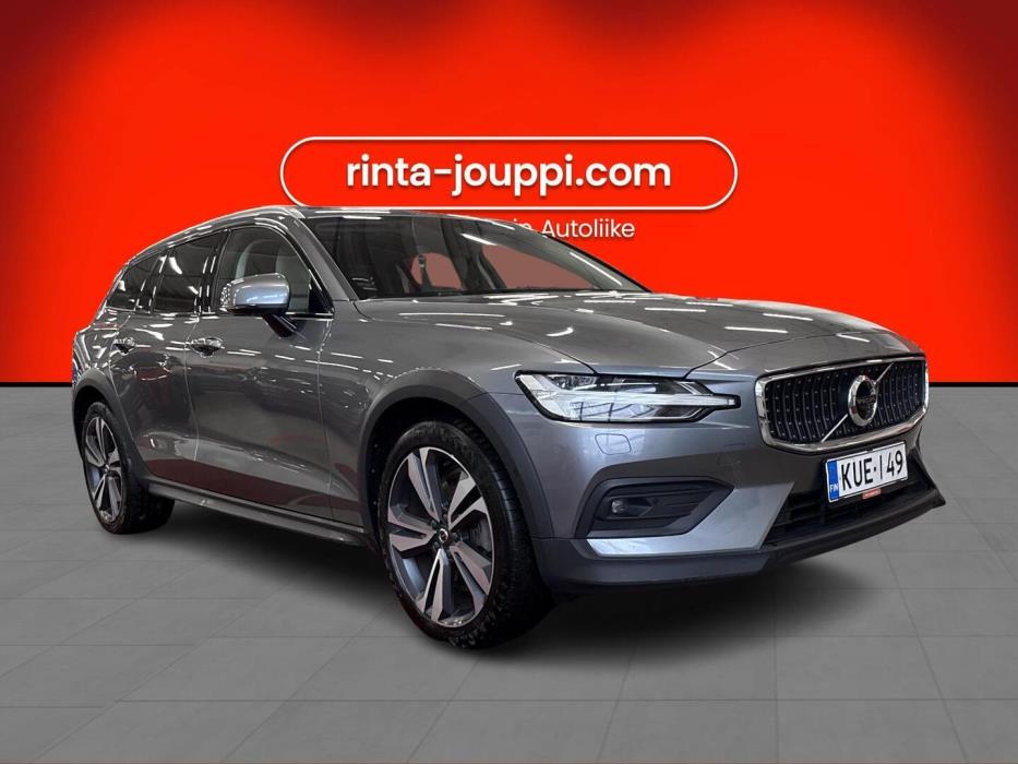 VOLVO V60 Cross Country 2021