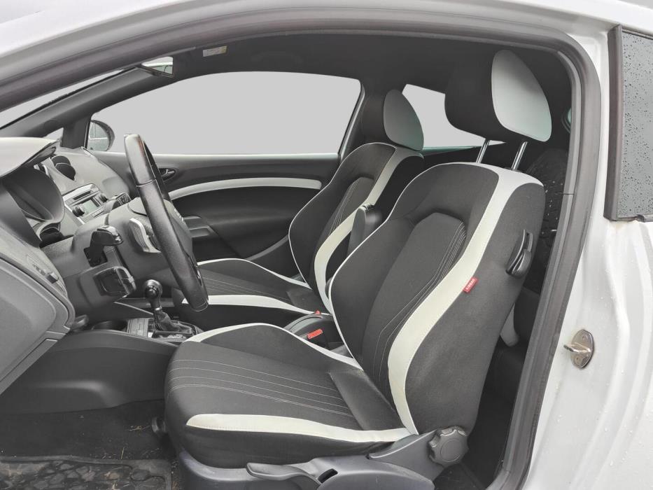 SEAT Ibiza SC 2015