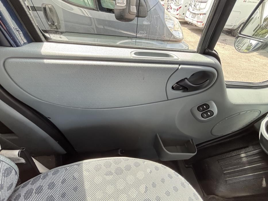 HYMER c 642 2010
