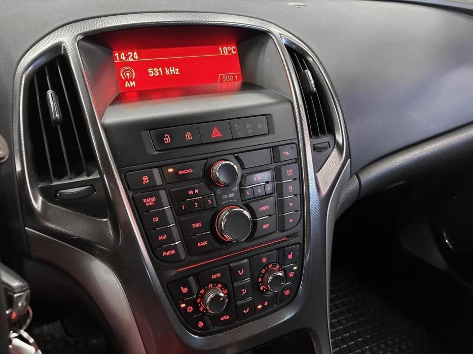 OPEL ASTRA 2012