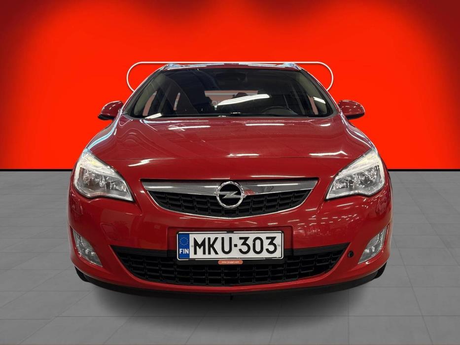 OPEL ASTRA 2012