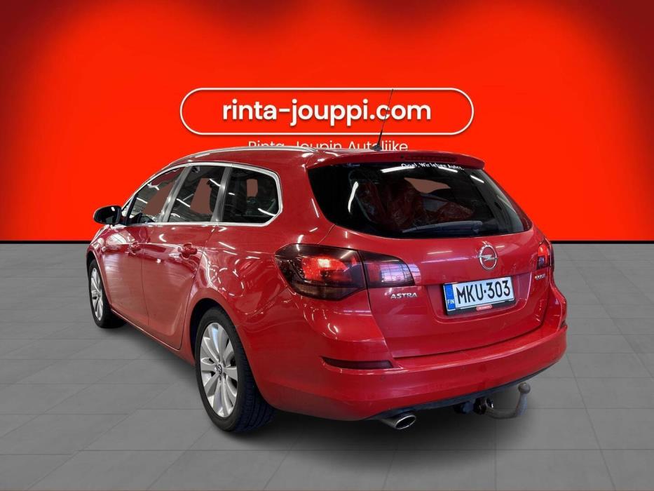 OPEL ASTRA 2012