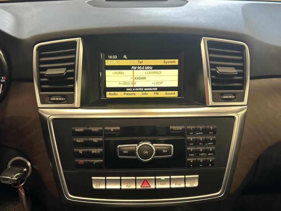MERCEDES-BENZ ML 2012