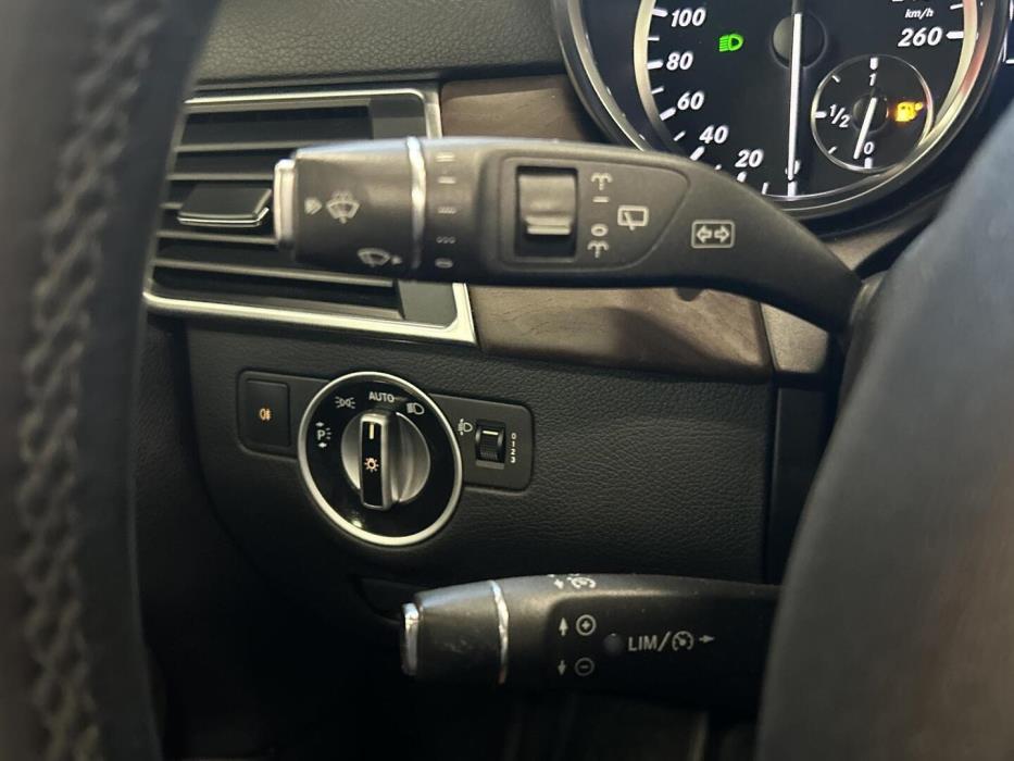 MERCEDES-BENZ ML 2012