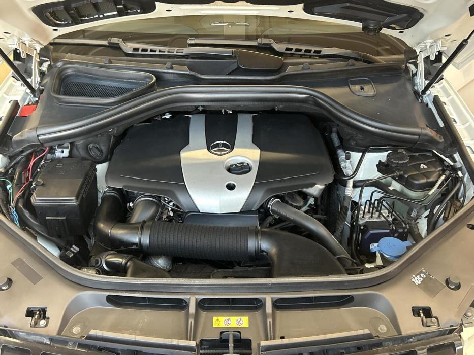 MERCEDES-BENZ ML 2012