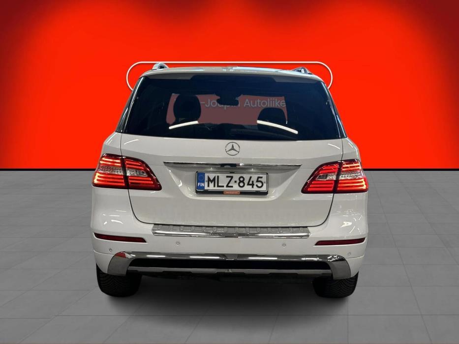 MERCEDES-BENZ ML 2012