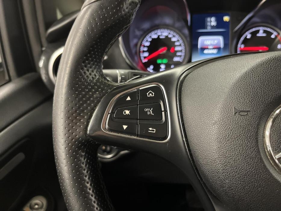 MERCEDES-BENZ V 2018