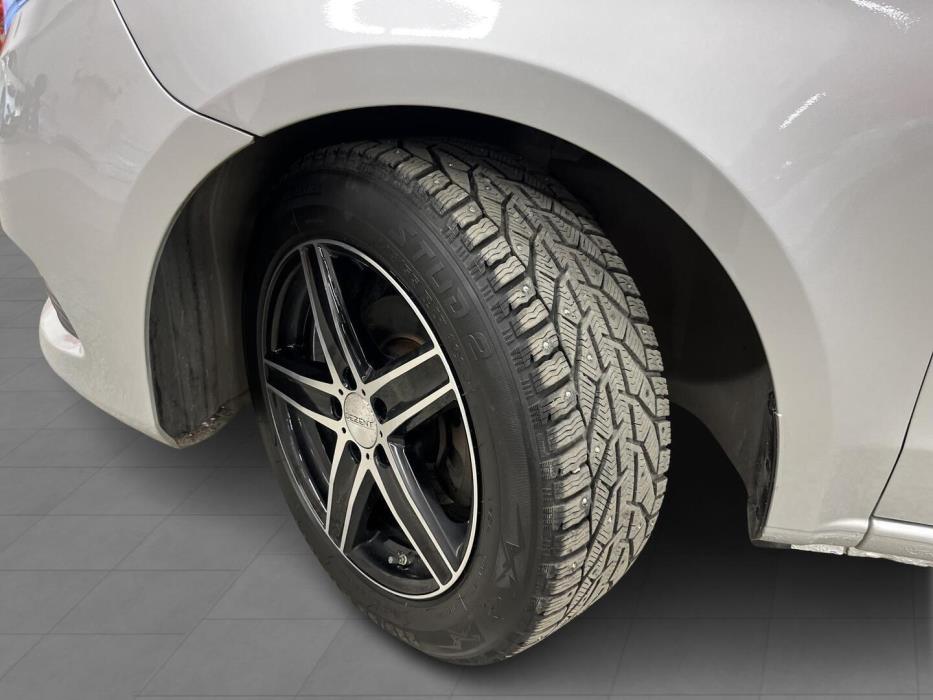 MERCEDES-BENZ V 2018