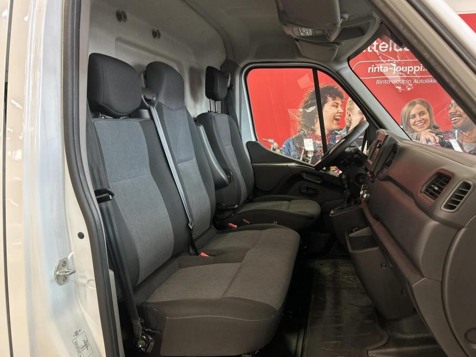 RENAULT Master 2022