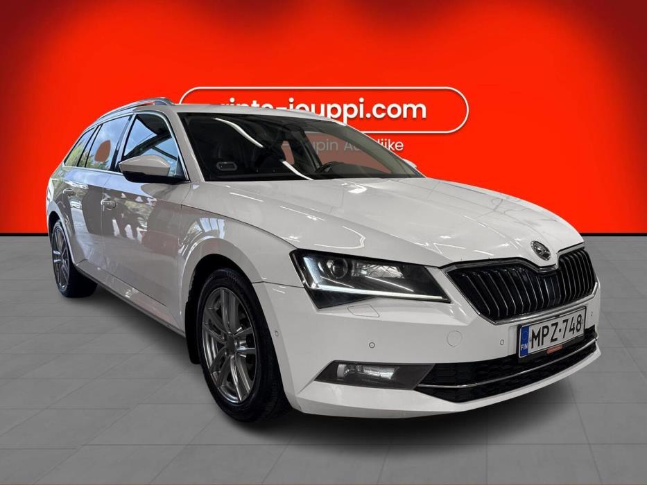 SKODA Superb 2016