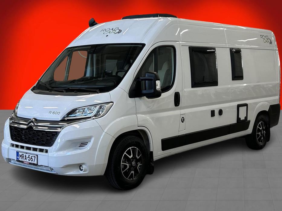 ROADCAR VAN R 600 2024