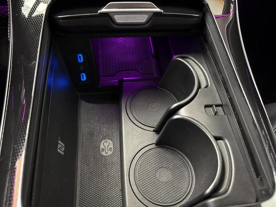 MERCEDES-BENZ EQS SUV 2023